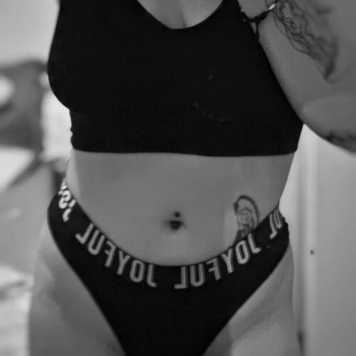 Lesbienne_tatoutages Snapchat