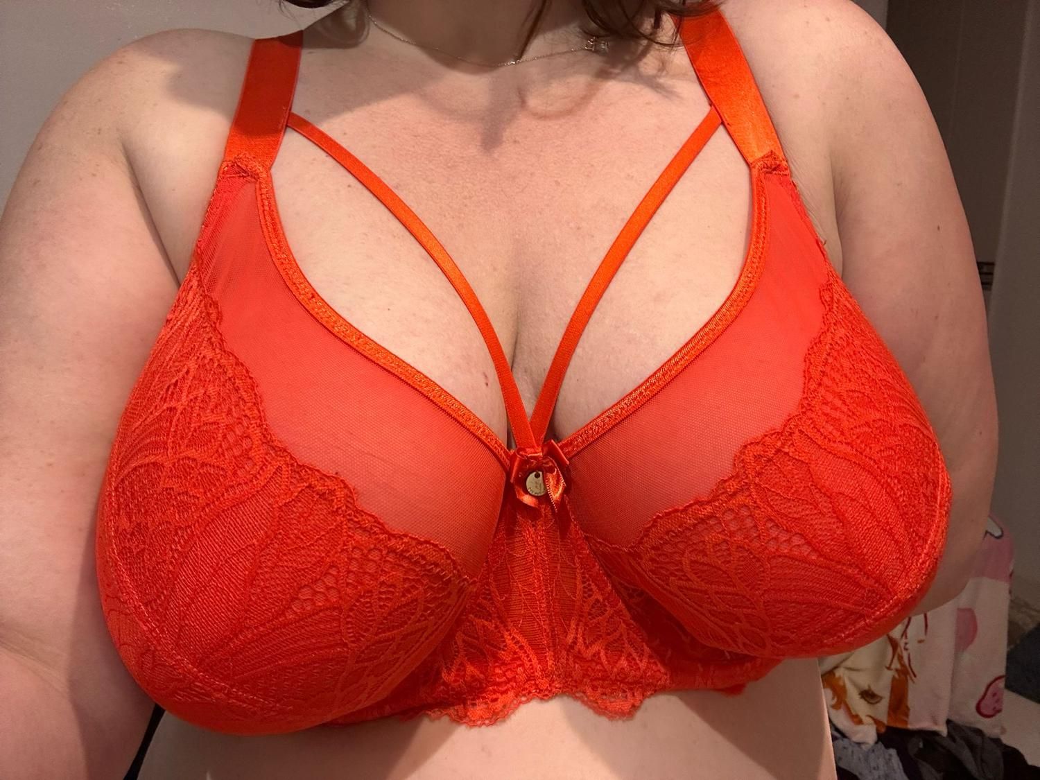 Bichette_sexy_grosseins MYM