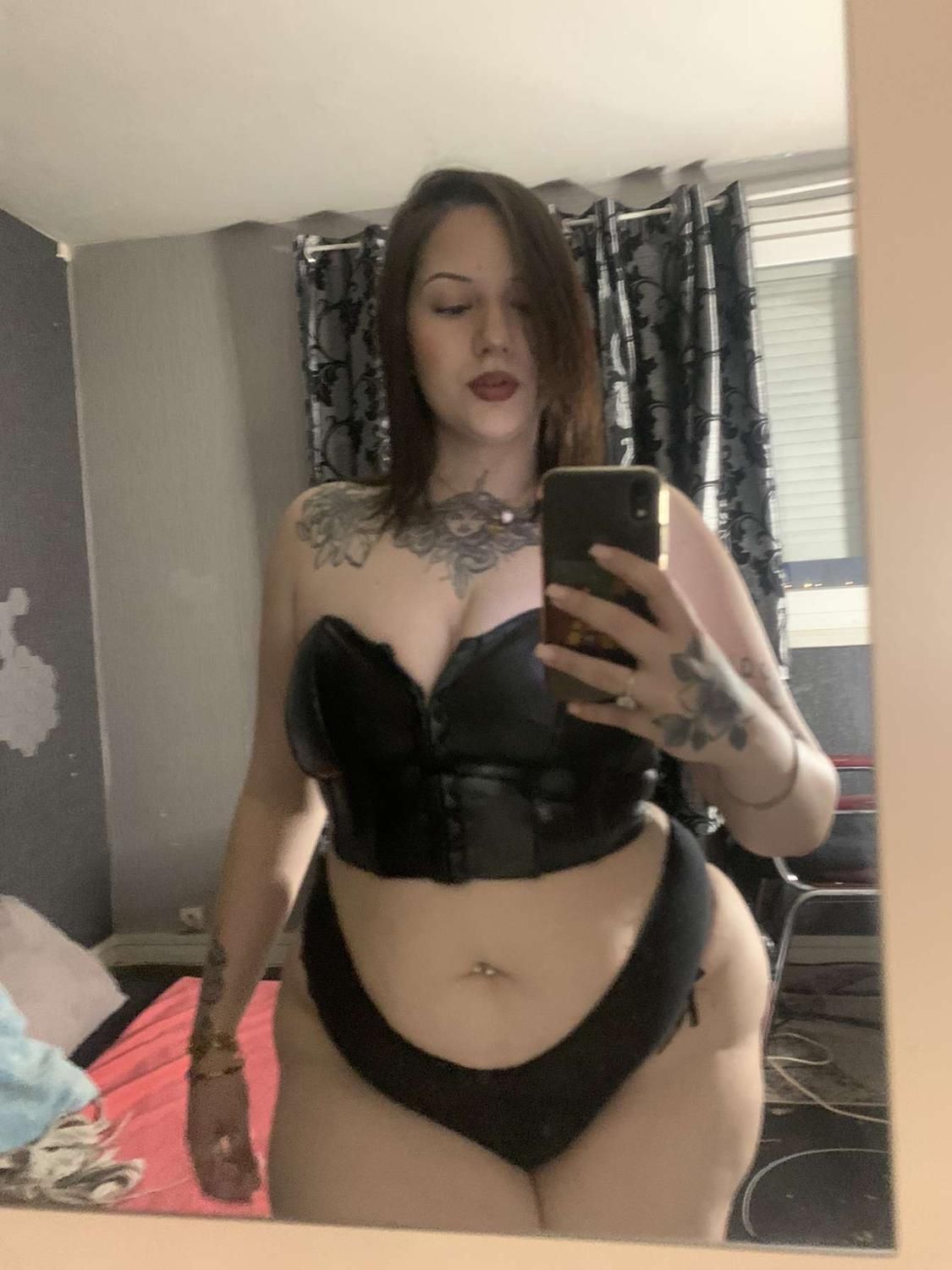 Call_me_anissa_marie MYM