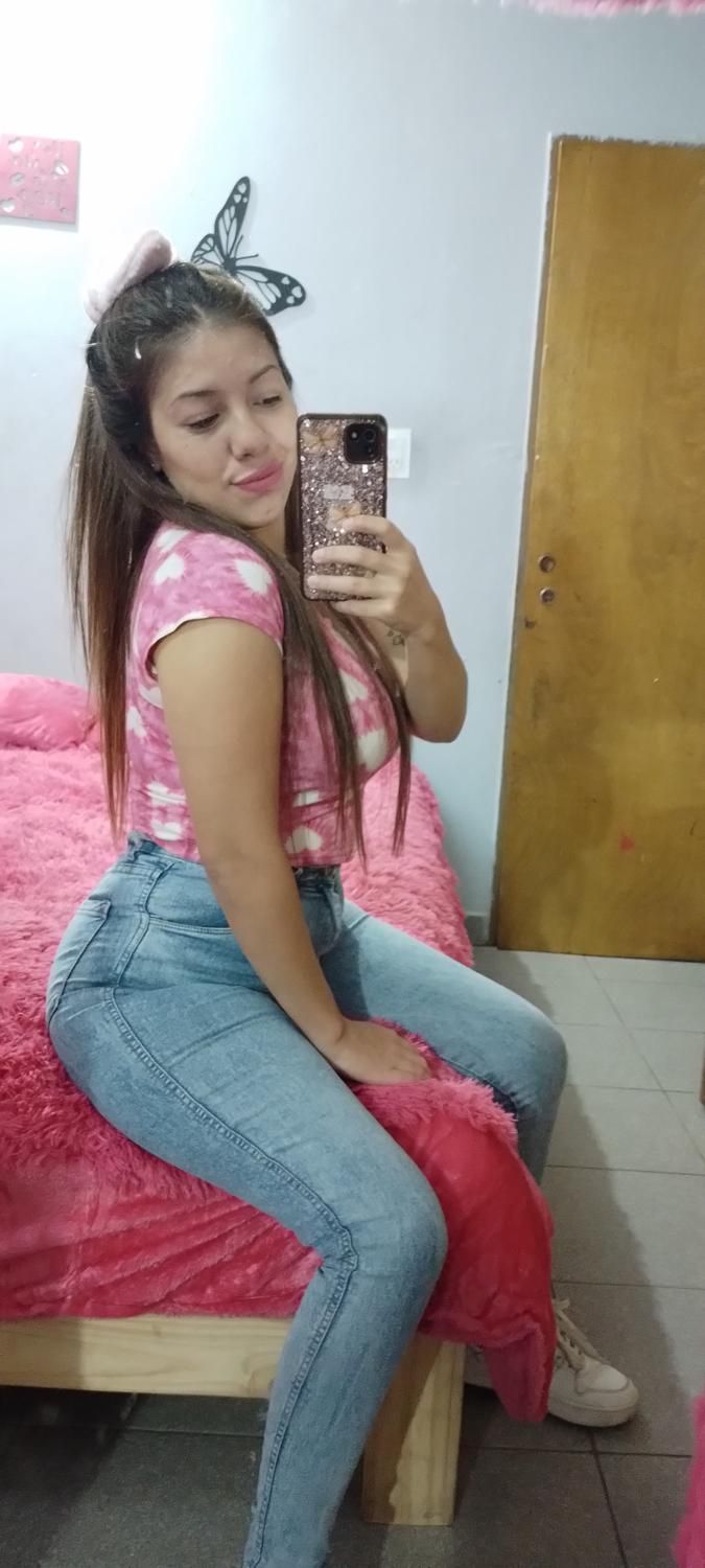 Chica_latina_01 MYM