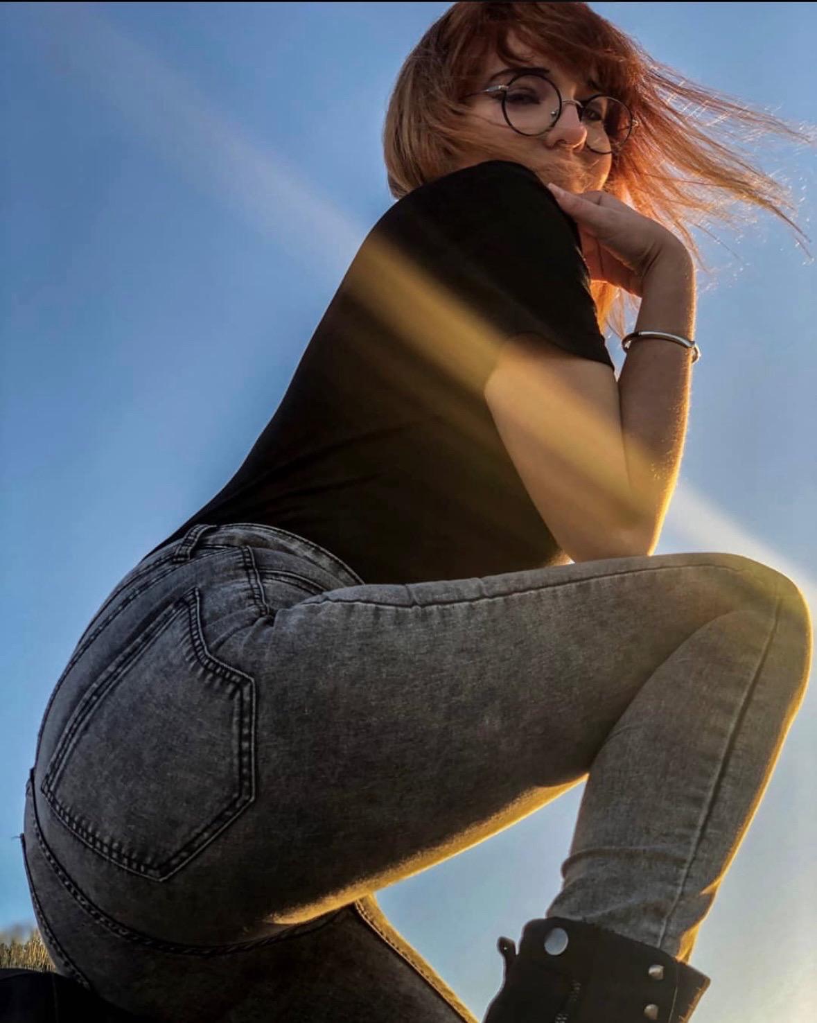 Elisa_sexyporno_anal_hard MYM