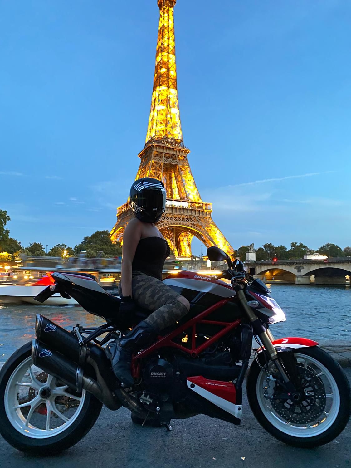 Elisa_sexyporno_anal_hard MYM