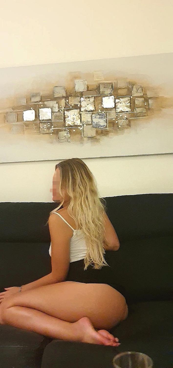 Helena_love_inside MYM