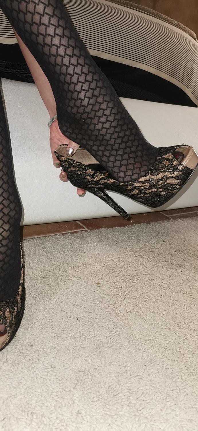 Helena_love_inside MYM