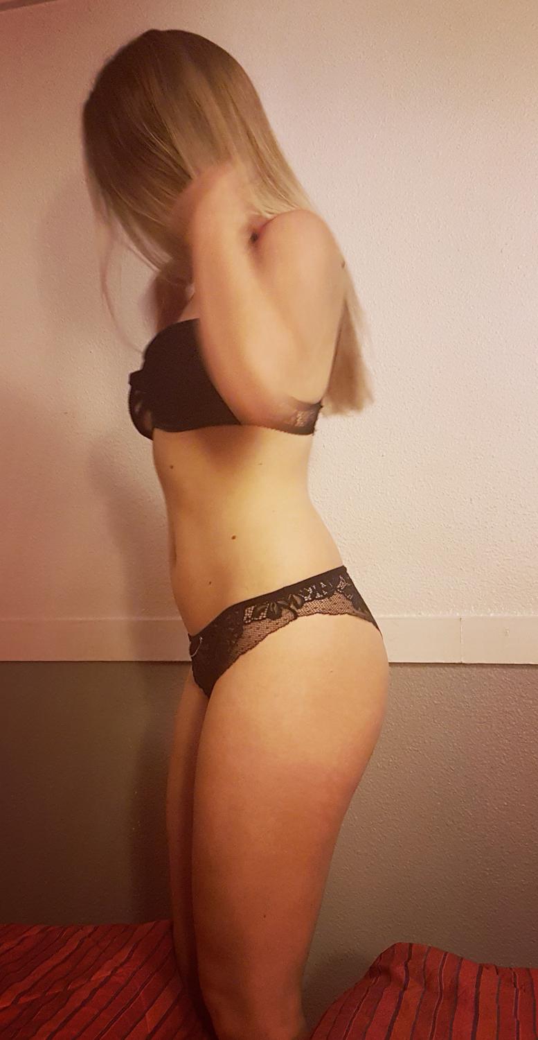 Helena_love_inside MYM