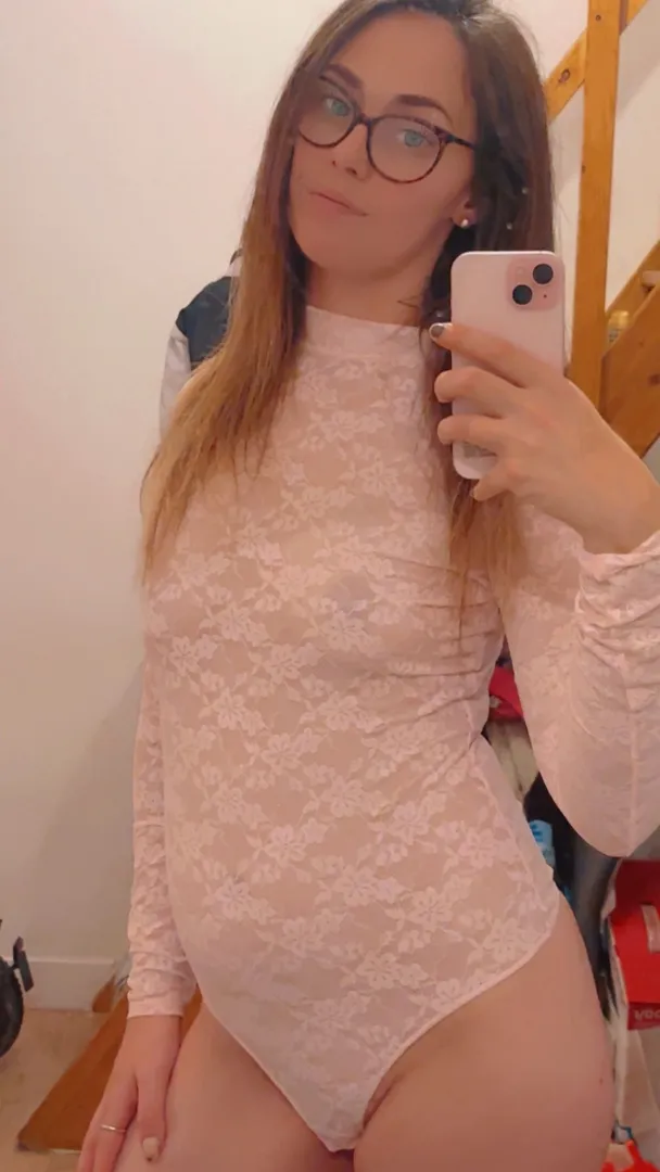 Little_laura_sexy MYM