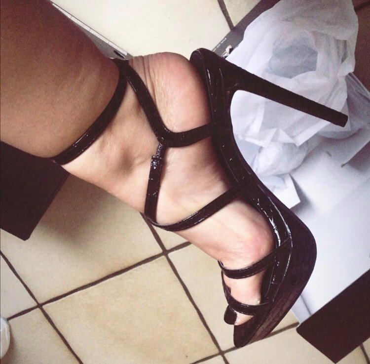 Reine_victoriaaa MYM