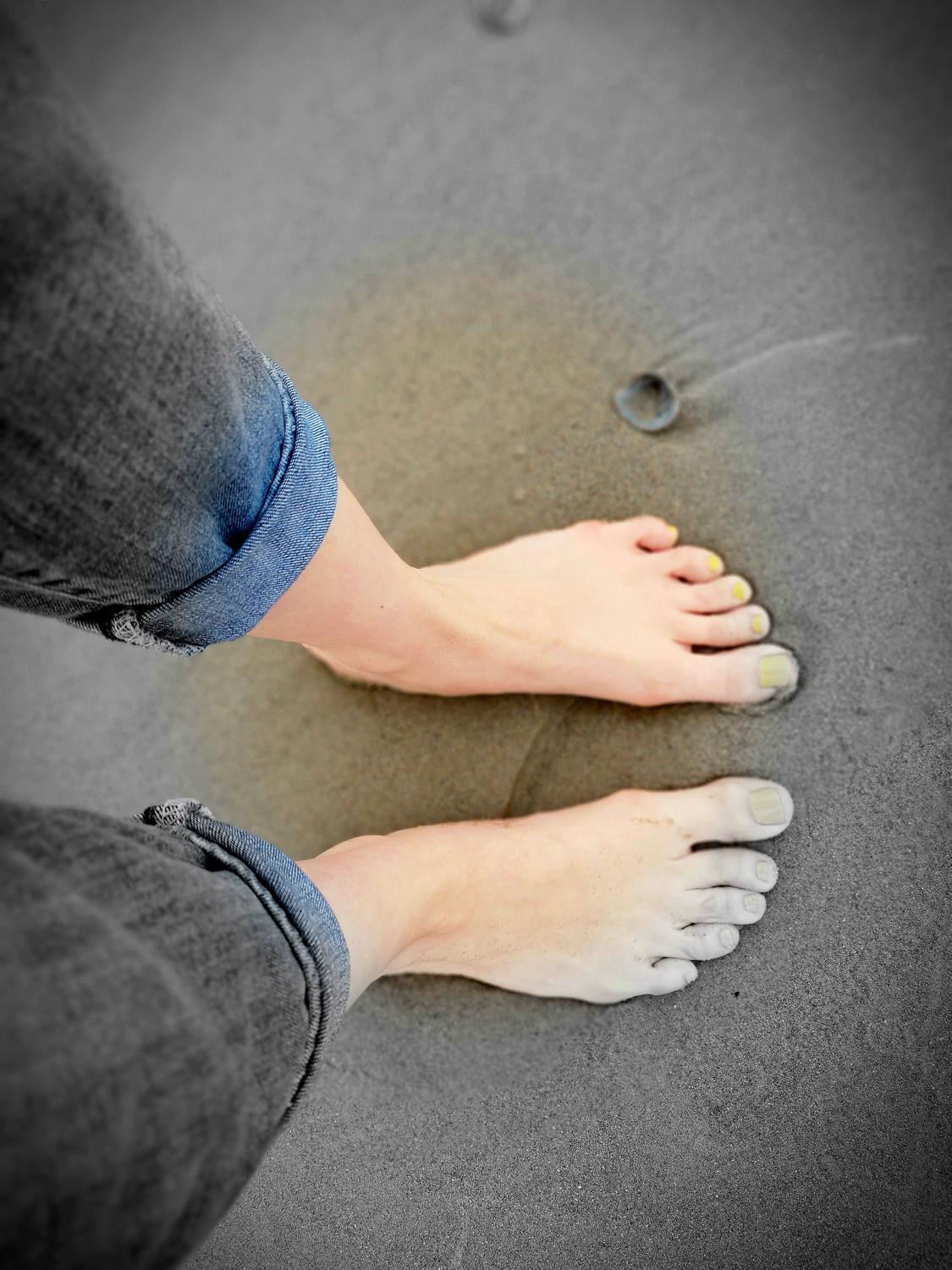 __my_pretty_body_and_feet__ MYM