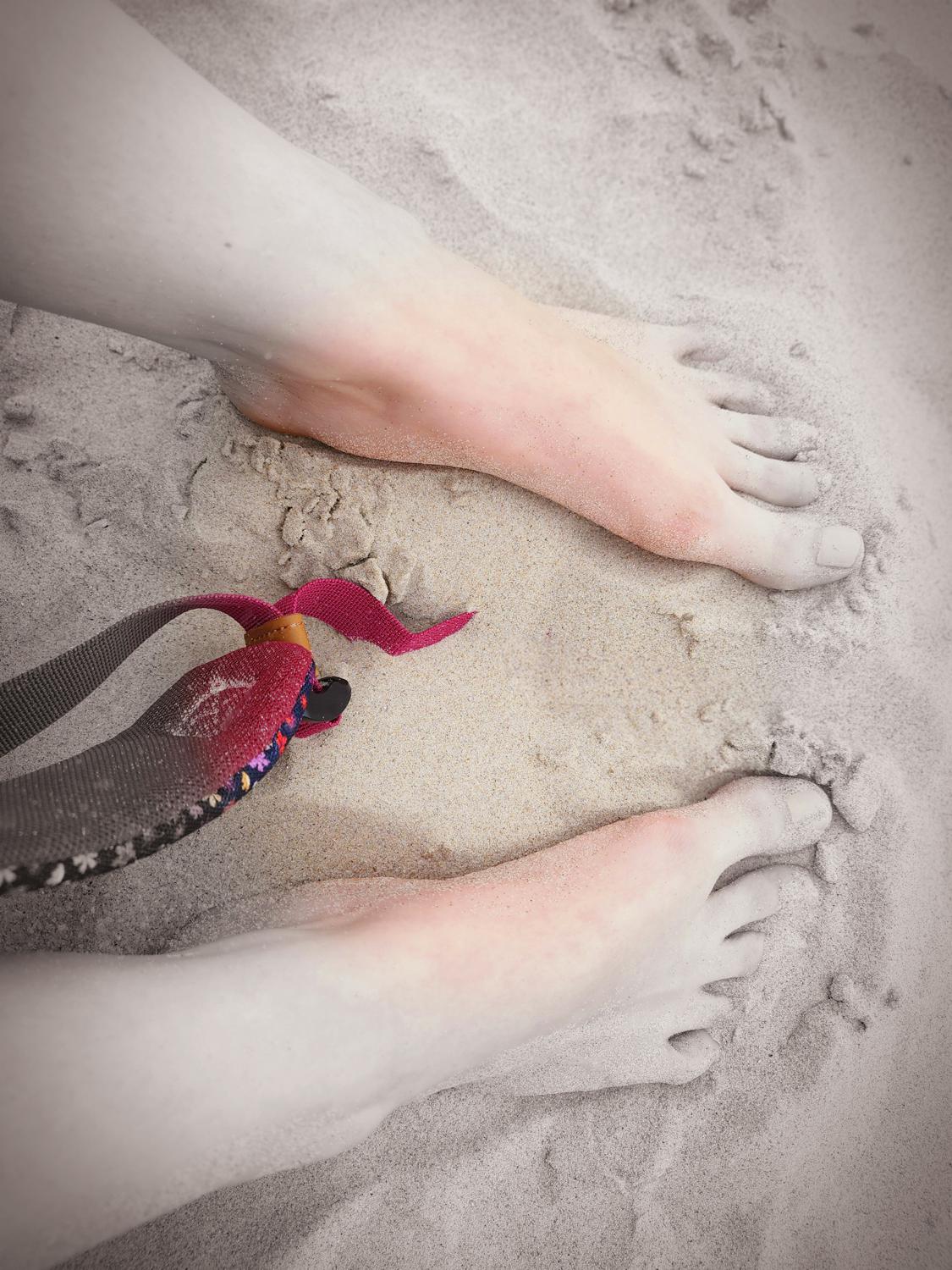 __my_pretty_body_and_feet__ MYM