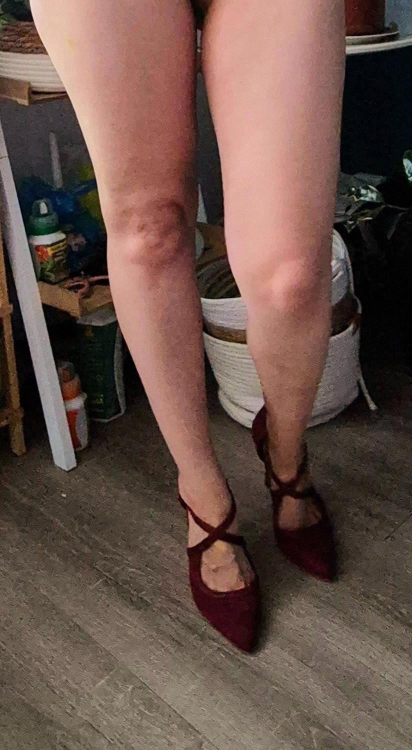 __my_pretty_body_and_feet__ MYM