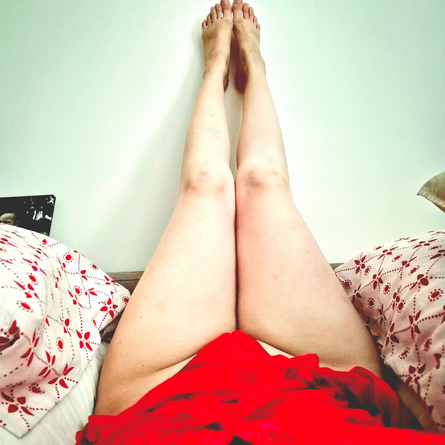 __my_pretty_body_and_feet__ MYM