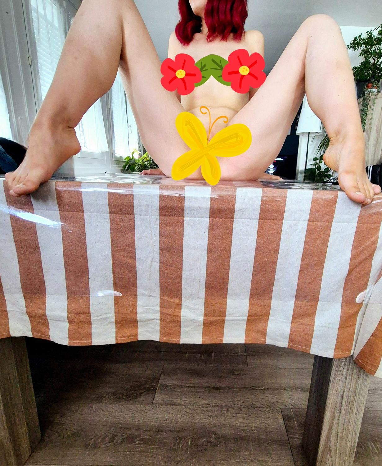 __my_pretty_body_and_feet__ MYM