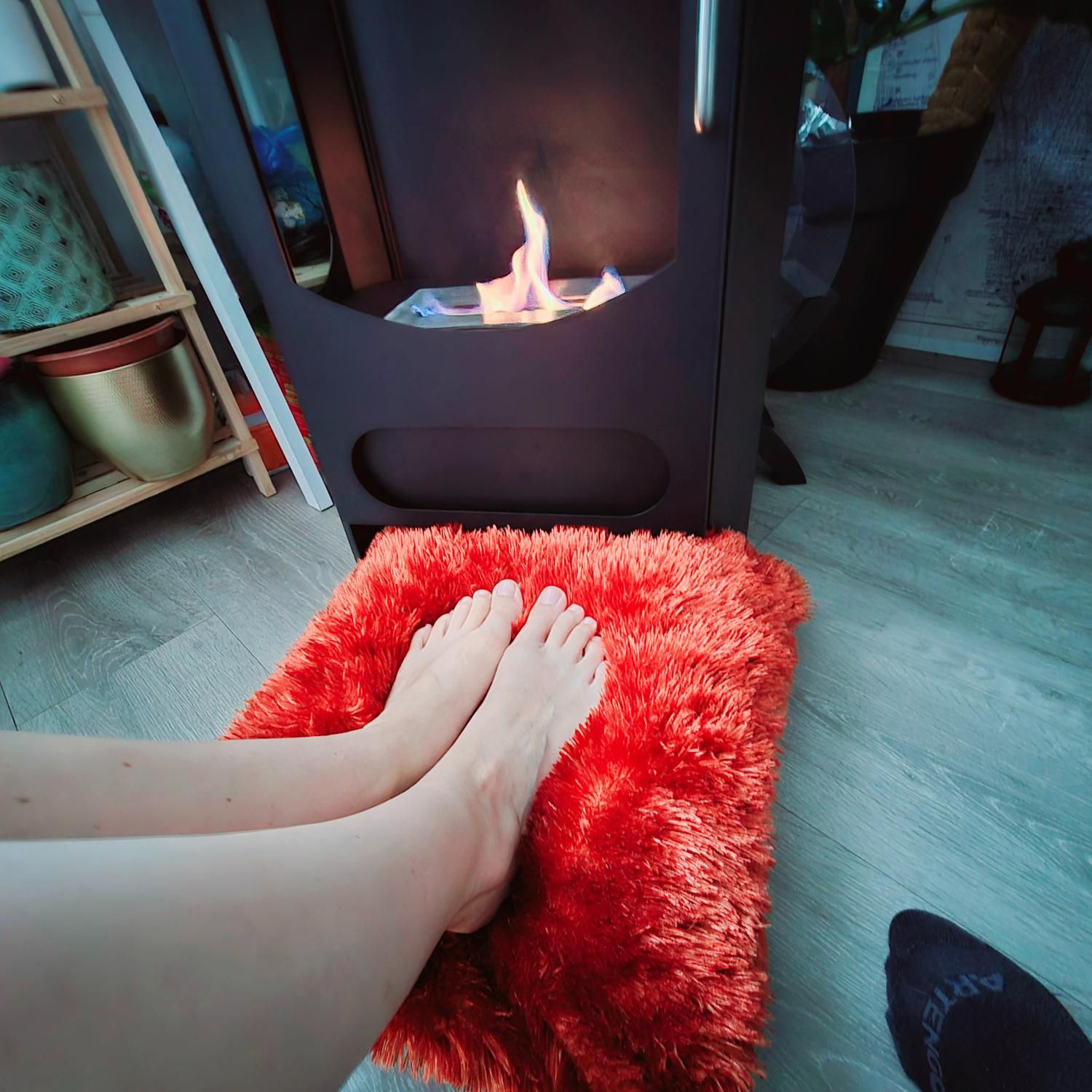 __my_pretty_body_and_feet__ MYM