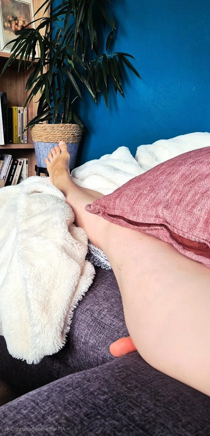 __my_pretty_body_and_feet__ MYM